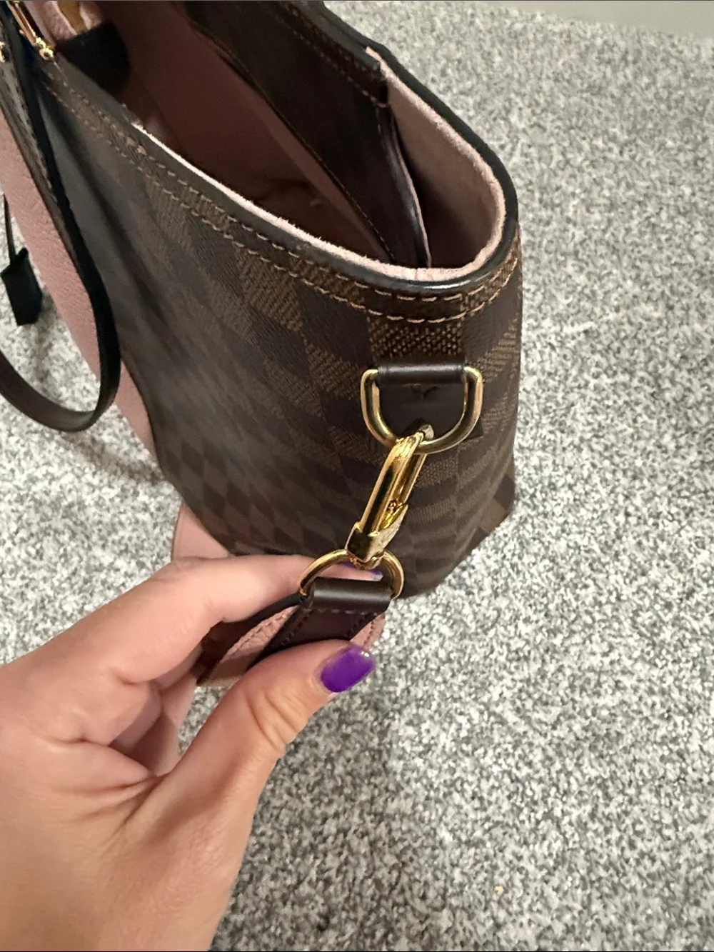 Louis Vuitton Brown Checkered Tote with Pink Panel - Picture 4 of 7